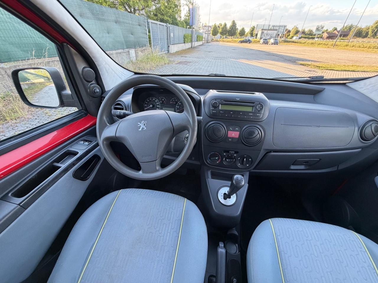 Peugeot Bipper Tepee 1.4 HDi 70CV Outdoor 2-Tronic
