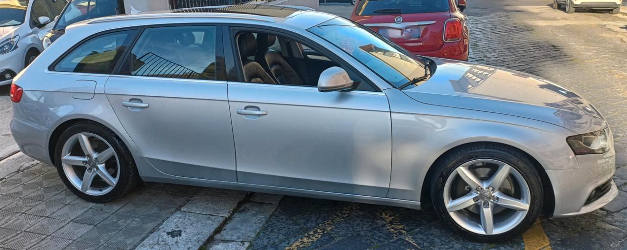 Audi A4 Avant 3.0 V6 TDI MANUALE