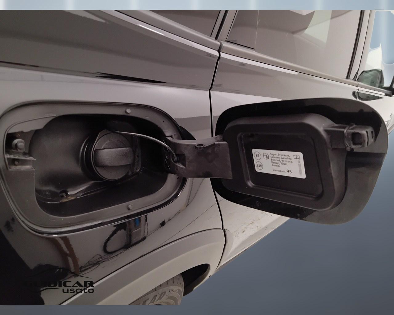 VOLKSWAGEN Taigo - Taigo 1.0 tsi R-Line 115cv