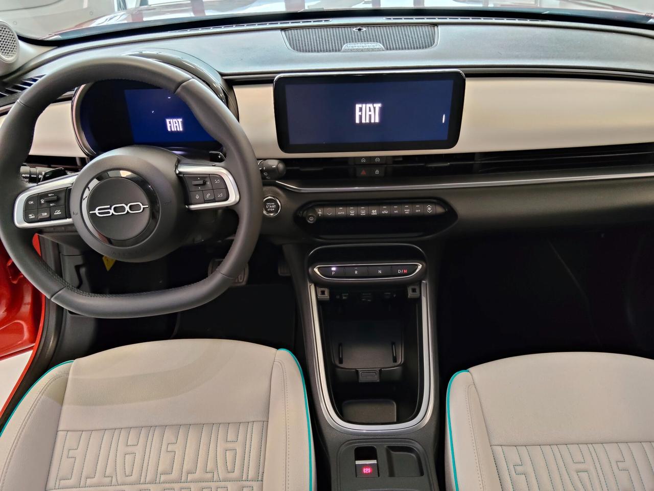 Fiat 600 Hybrid 1.2 100 CV La Prima