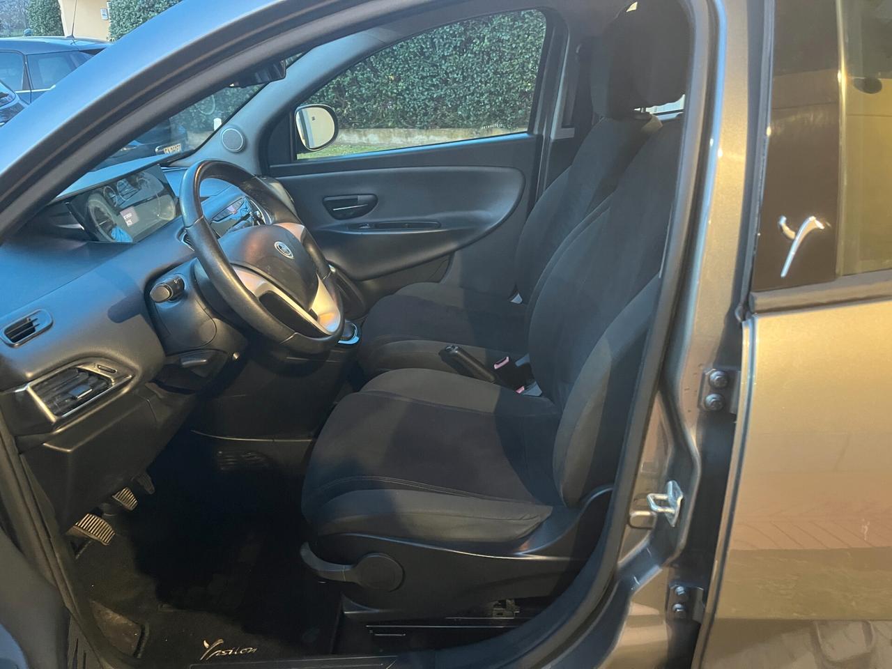 Lancia Ypsilon 1.3 MJT 16V 95 CV 5 porte S&S Gold