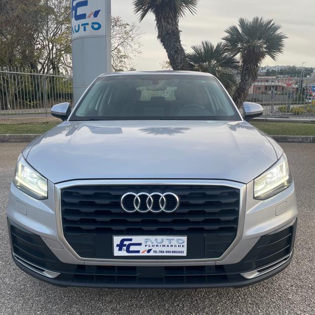 AUDI Q2 35 TDI Business