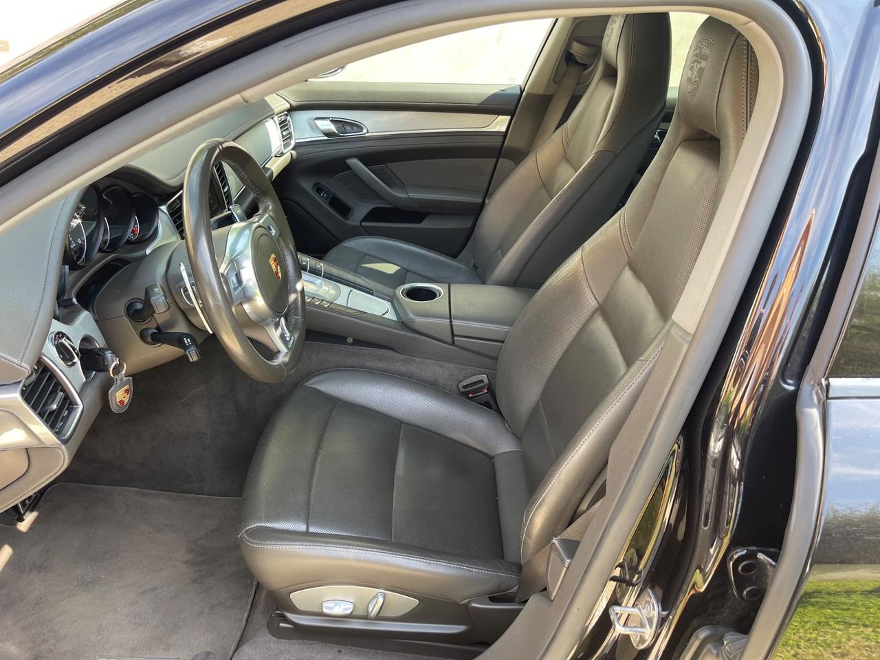 Porsche Panamera 4.0 4S Diesel (PERMUTA)