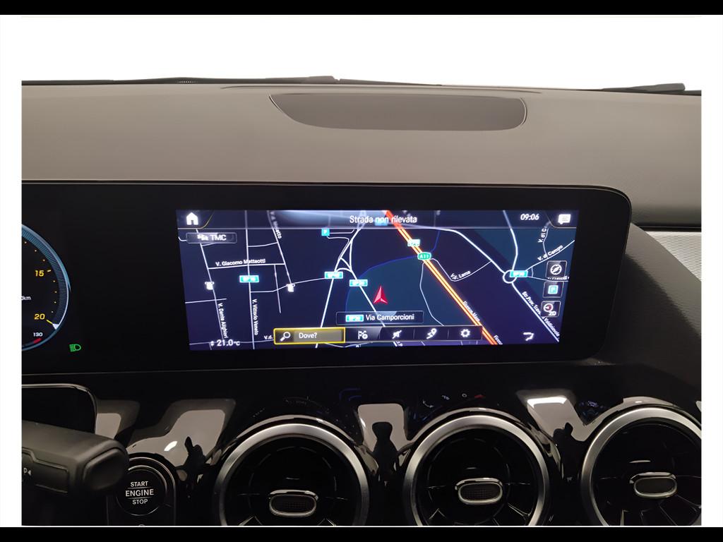 Mercedes-Benz Classe B - W247 2018 - B 180 d Sport auto