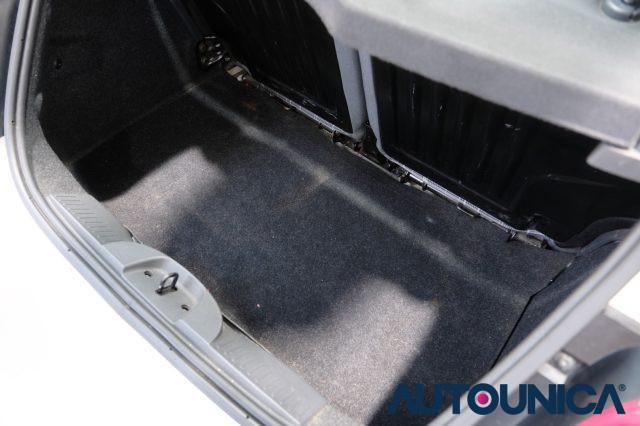 FIAT 500 1.2 LOUNGE NEOPATENTATI TETTO PANORAMA