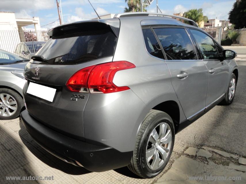 PEUGEOT 2008 1.6 e-HDi 92 CV S&S Urban Cross