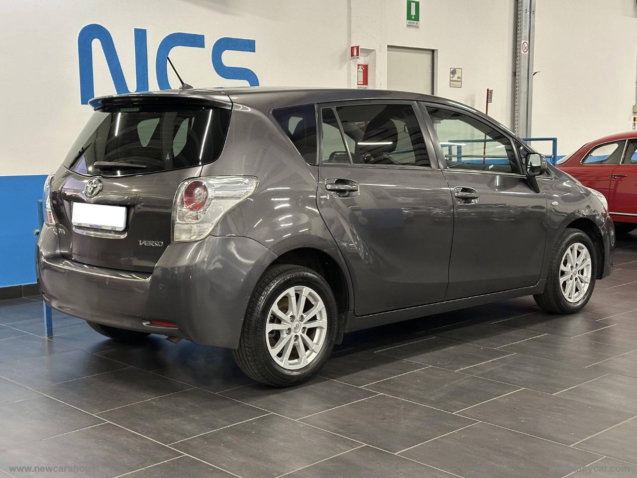 TOYOTA Verso 1.6 Active 7 posti