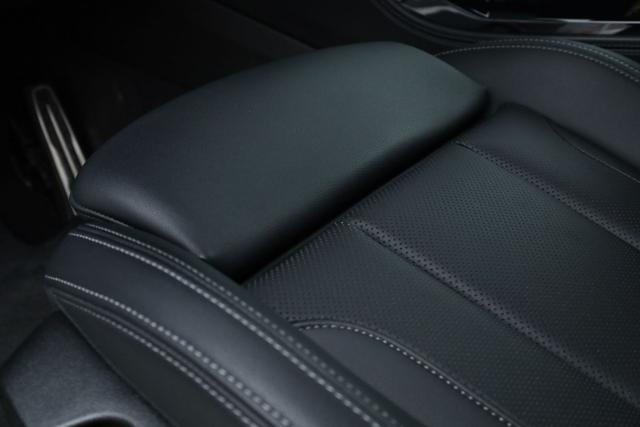 BMW X4 xDrive20i MH48V Msport