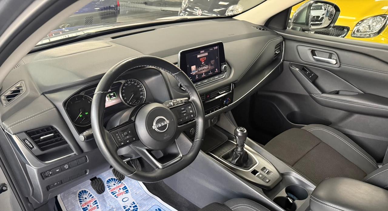 Nissan Qashqai MHEV 140 CV Business