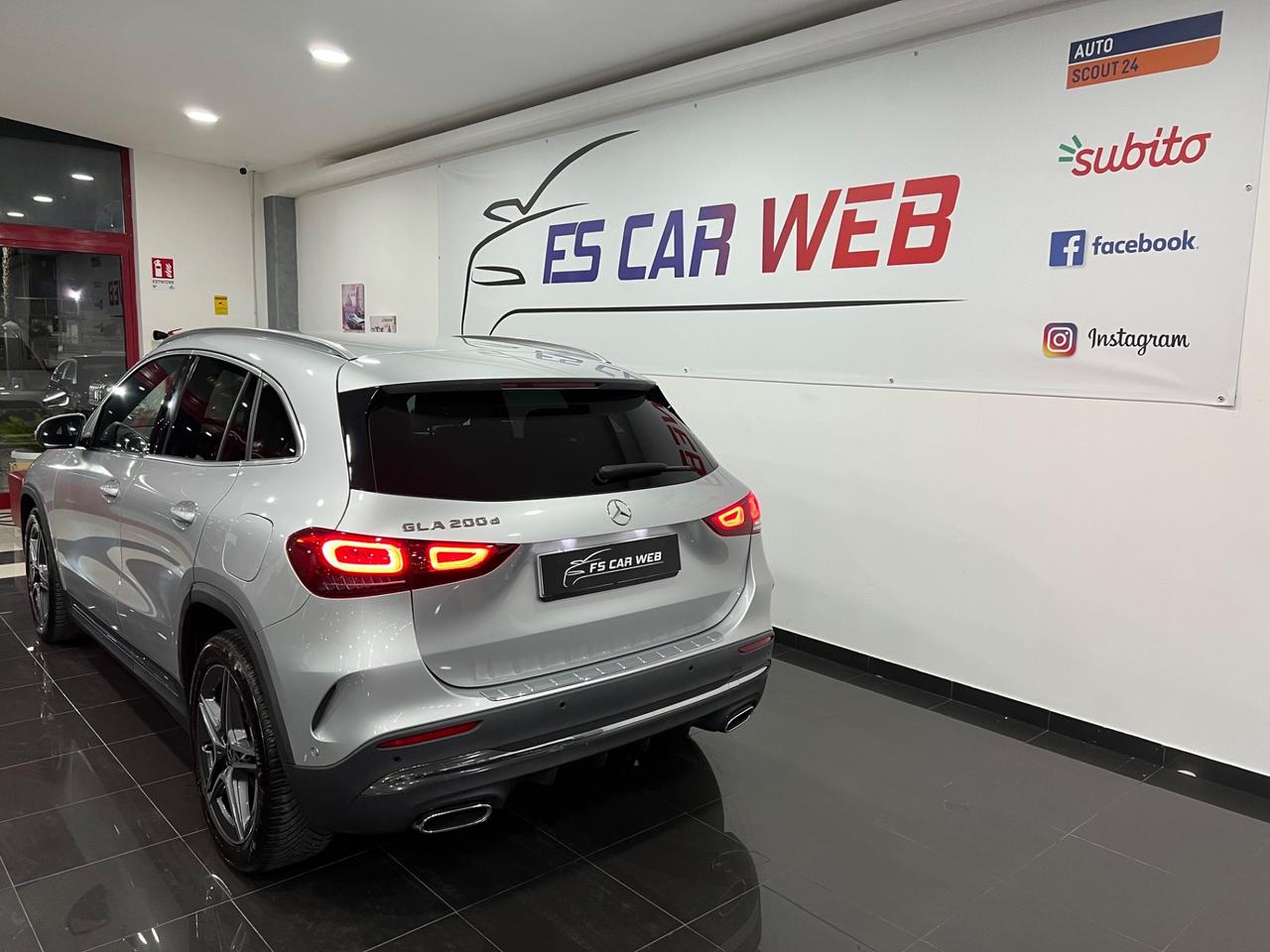 Mercedes Benz GLA 200d Aut. Premium AMG 150 cv