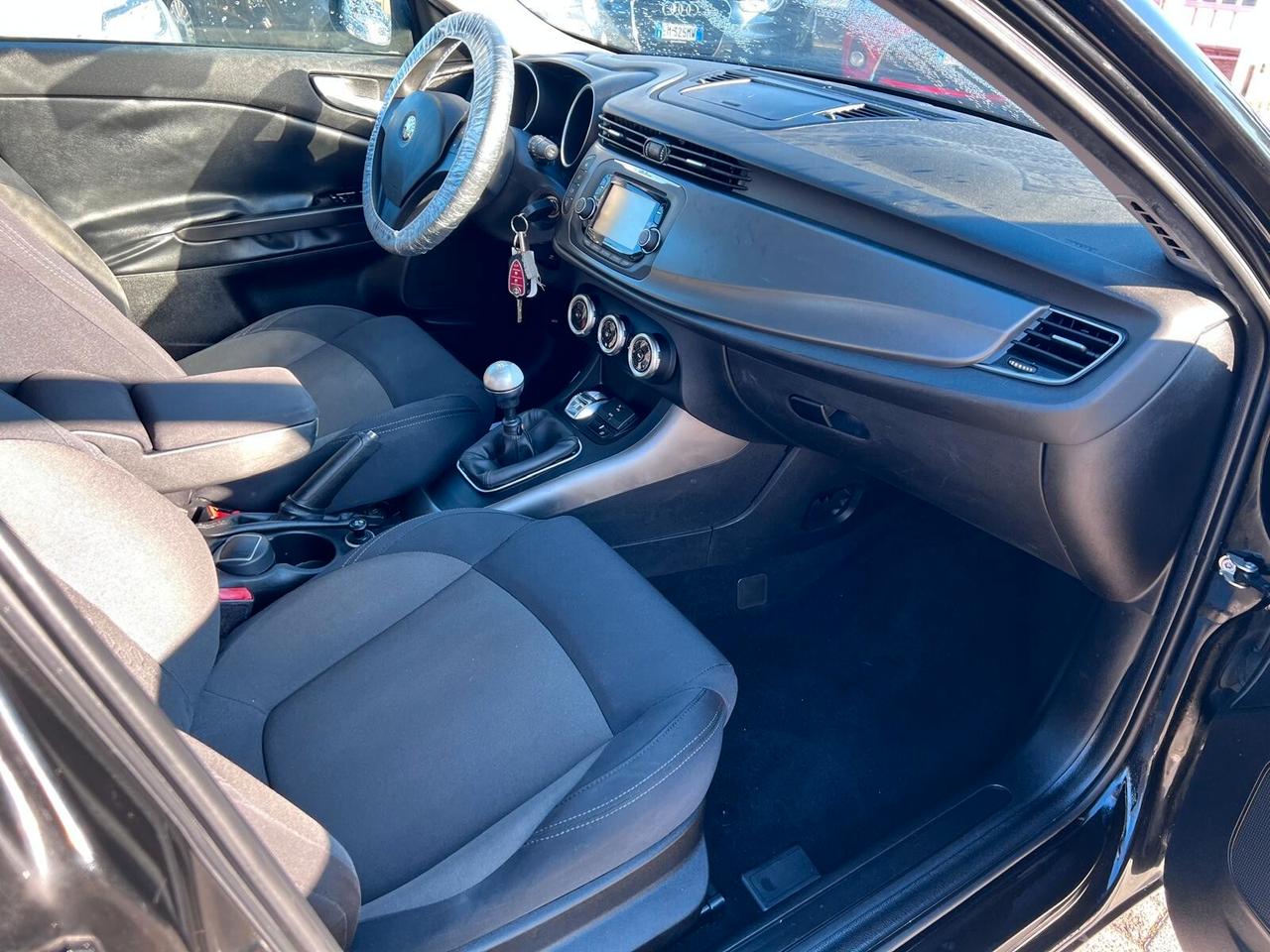 Alfa Romeo Giulietta 1.6 JTDm-2 105 CV Exclusive