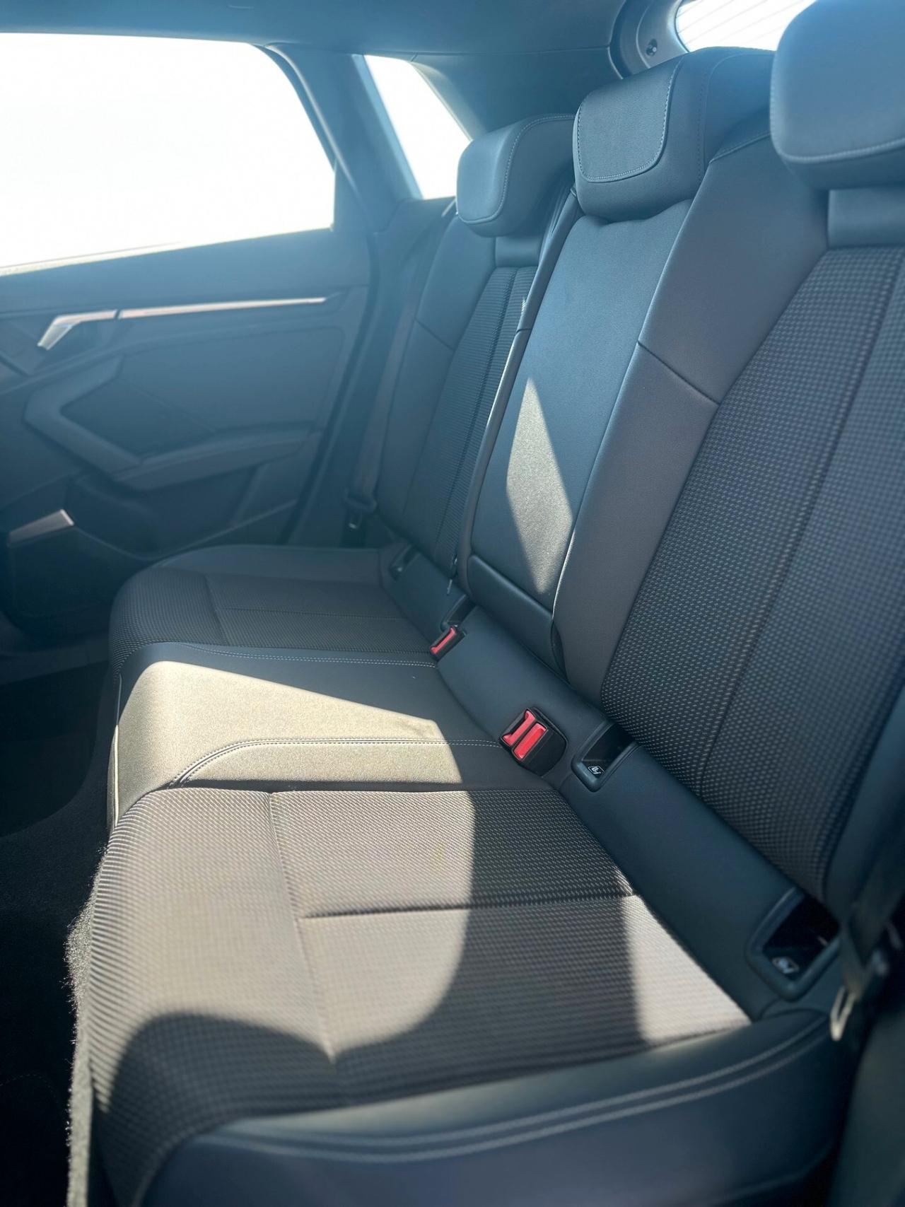 Audi A3 SPB 30 TDI S line edition