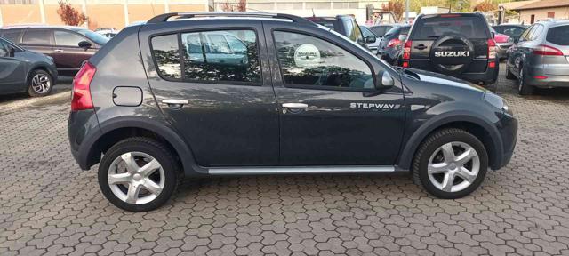 DACIA Sandero Stepway 1.6 8V