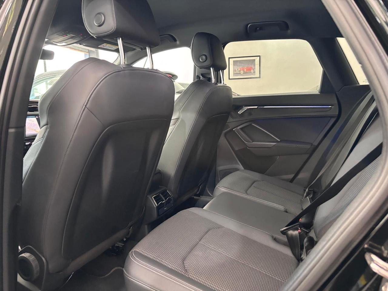 AUDI Q3 35TDI S-TRONIC S-LINE EDITION NAVI-MULTICOLOR