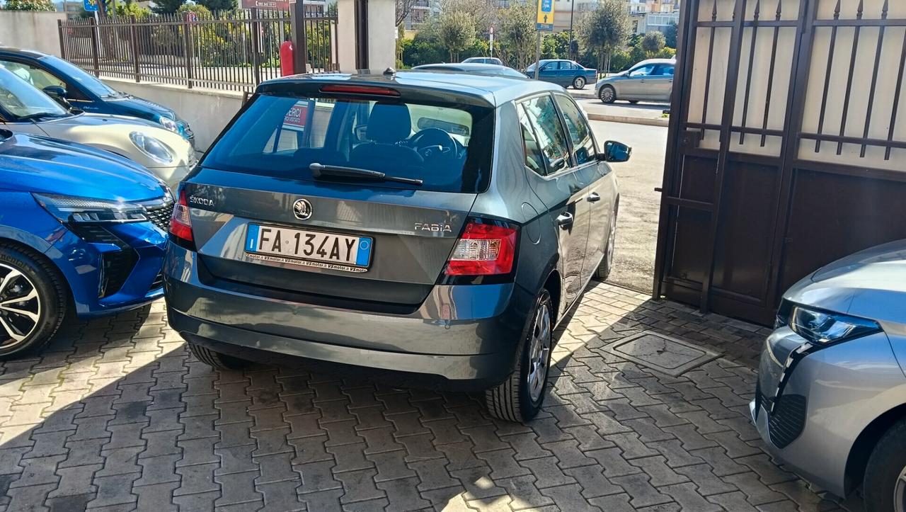 SKODA FABIA 1.2 BENZ-GARANZIA FULL