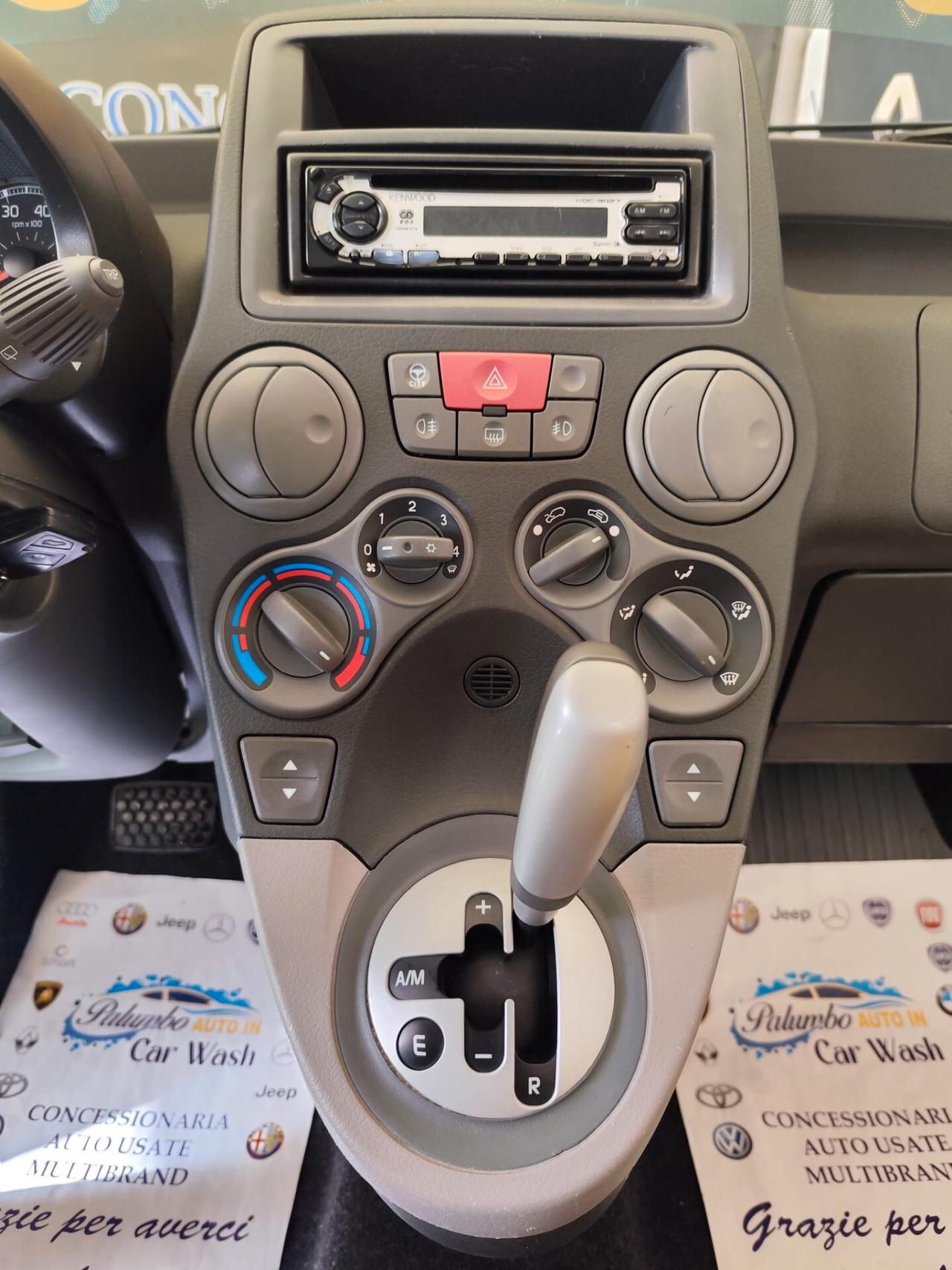 Fiat Panda 1.2 DUALOGIC CAMBIO AUTOMATICO