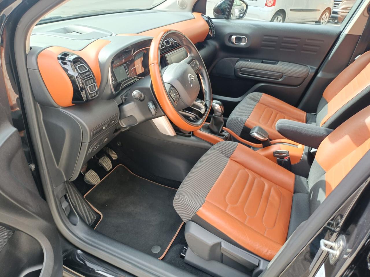 Citroen C3 Aircross BlueHDi 100 Shine