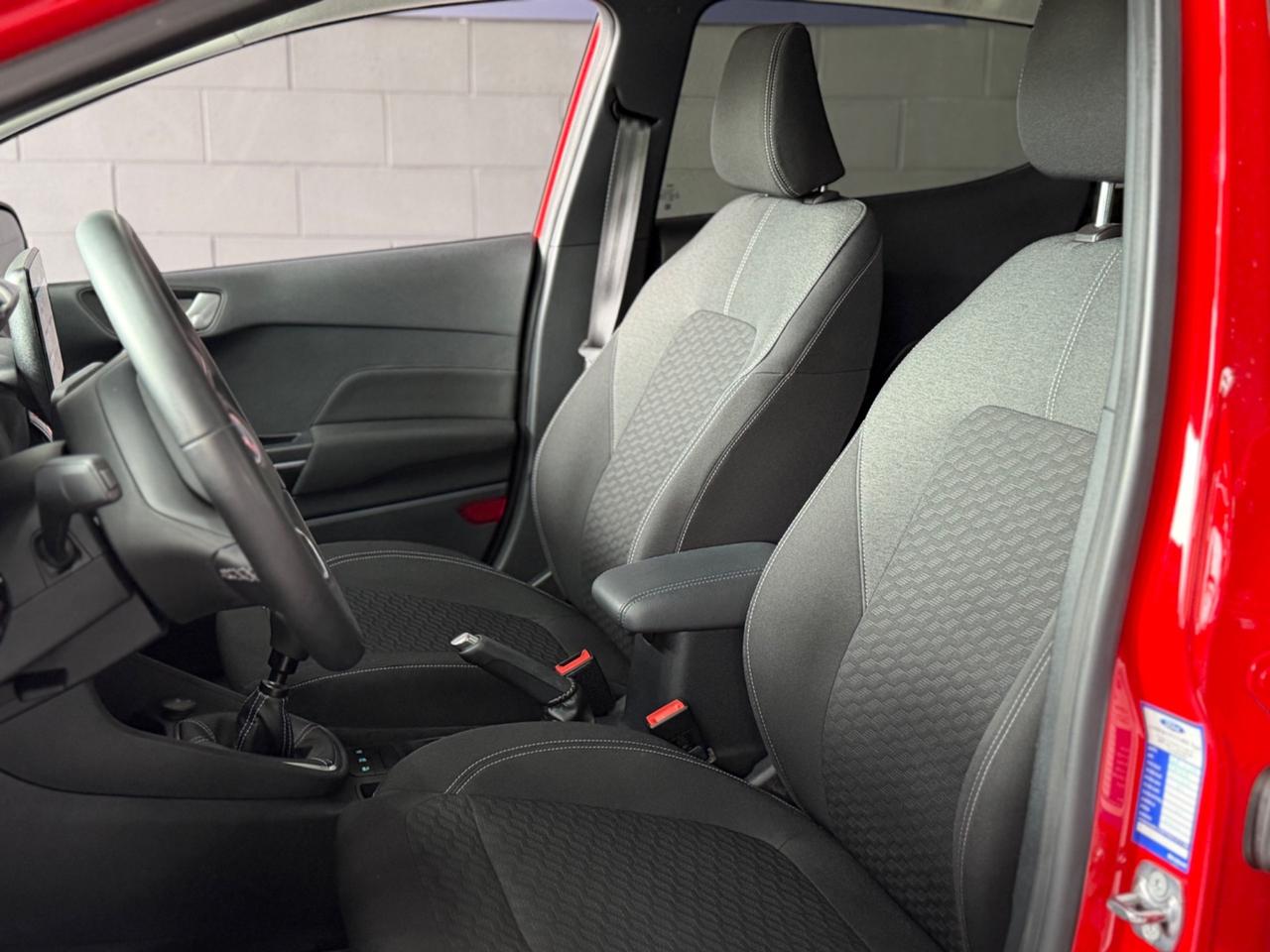 Ford Fiesta 1.0 Ecoboost Hybrid 125 CV 5 porte ST-Line 14213km