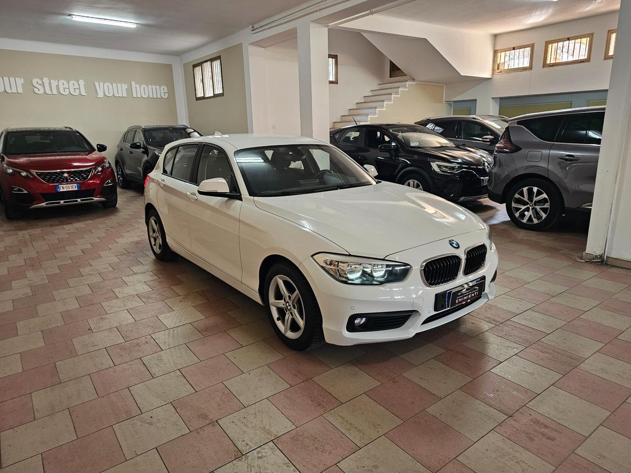 Bmw 116 116d 5p. Urban