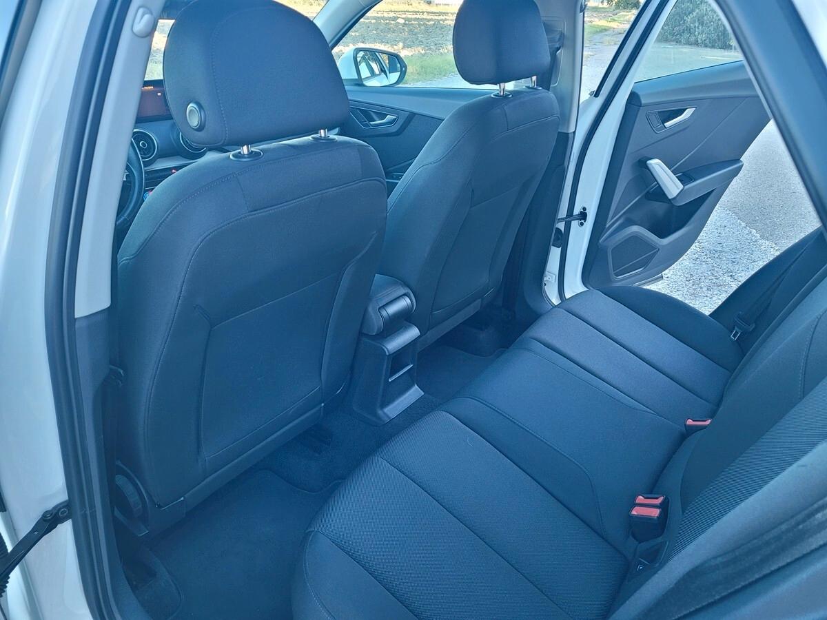 Audi Q2 30 TDI S line Edition