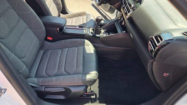 CITROEN C4 PureTech 130 S&S Feel Pack PERMUTE UNICOPROPR.