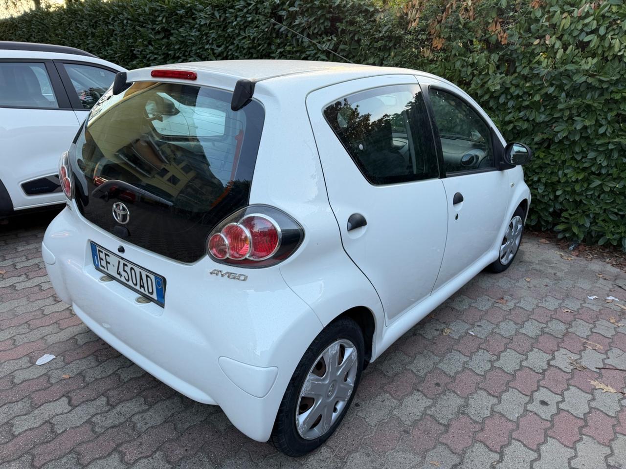 Toyota Aygo 1.0 12V VVT-i 5 porte Sol Connect
