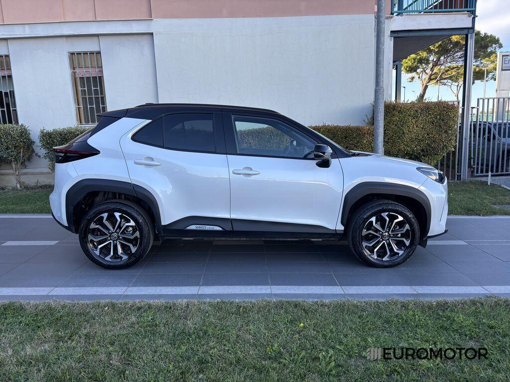 Toyota Yaris Cross 1.5 H Trend FWD E-CVT