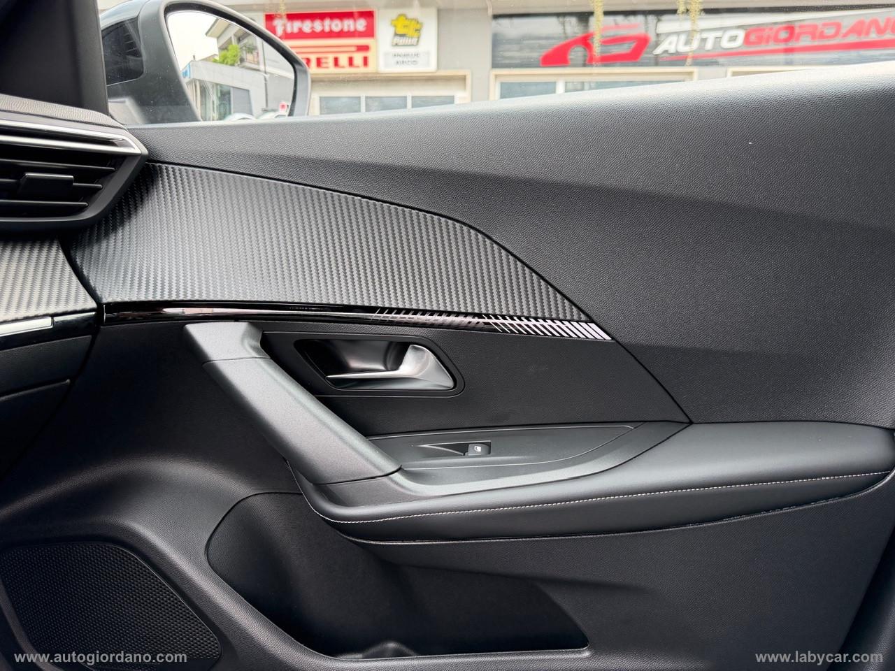 PEUGEOT 2008 PureTech 100 S&S Allure