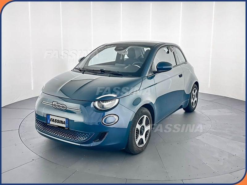 FIAT 500 500e Berlina 23,8 kWh Action