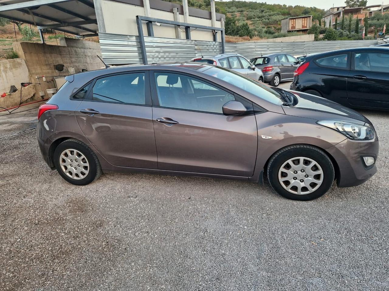 Hyundai i30 1.4 CRDi 5p. 90 CV