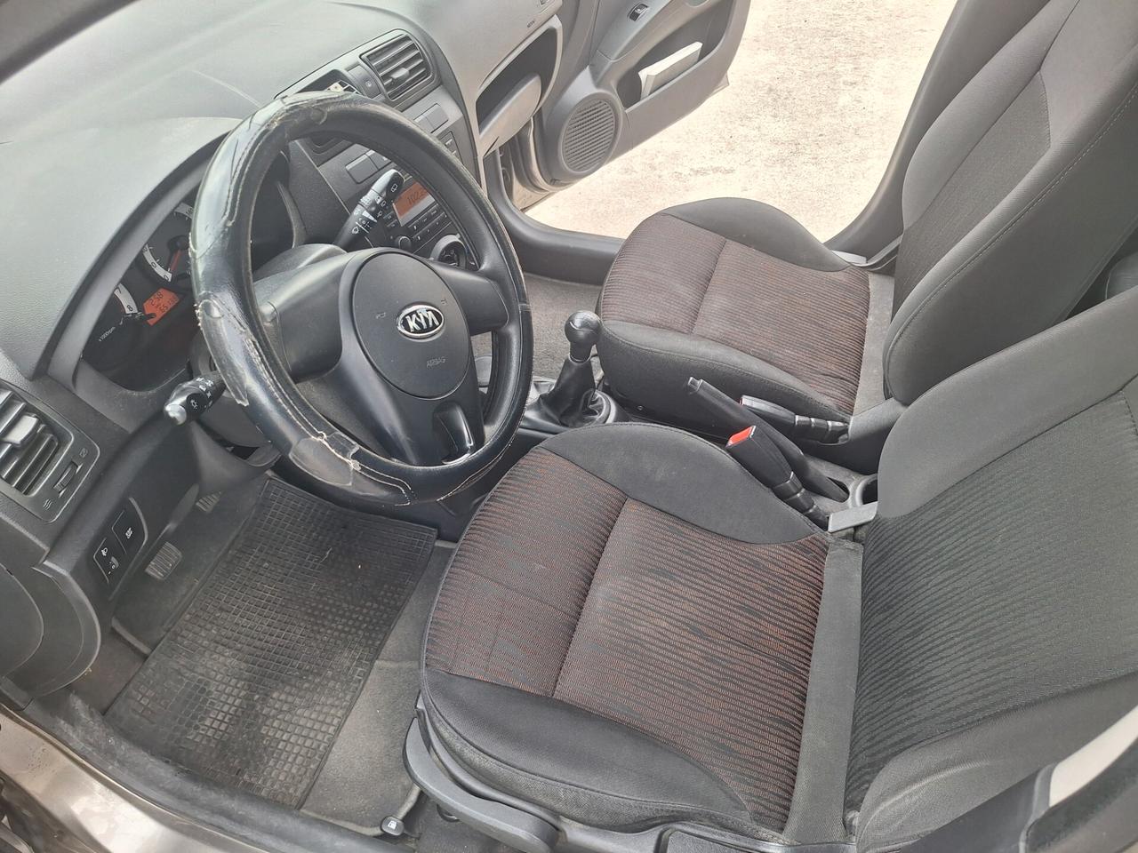 Kia Picanto 1.1 65000Km