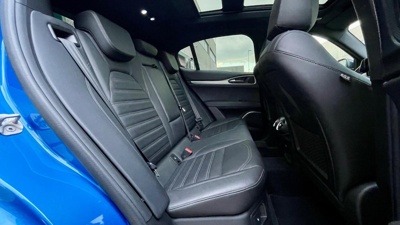 ALFA ROMEO STELVIO 2.2 VELOCE TURBODIESEL Q4 210 CV - TETTO, PELLE, FULL LED