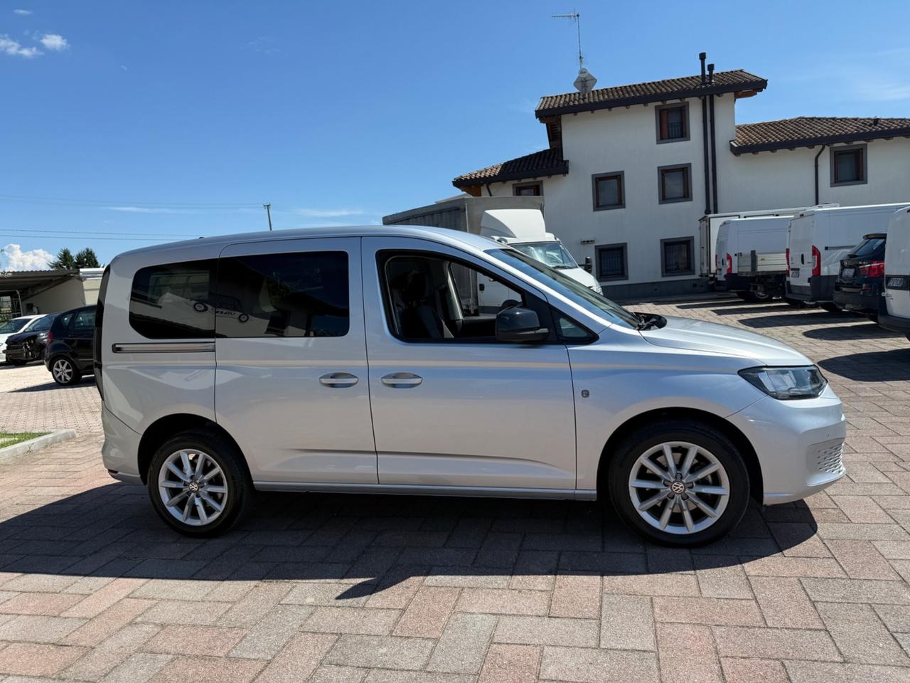 Volkswagen Caddy 5 posti