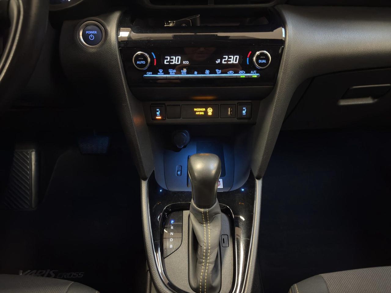 Toyota Yaris Cross 1.5h Adventure fwd 116cv e-cvt