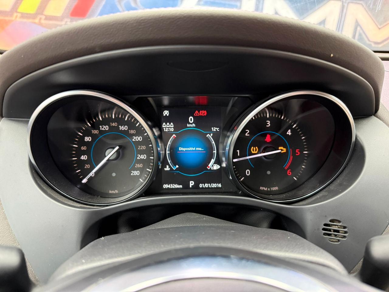 Jaguar F-Pace 2.0 D 240 CV AWD aut. Chequered Flag (140)