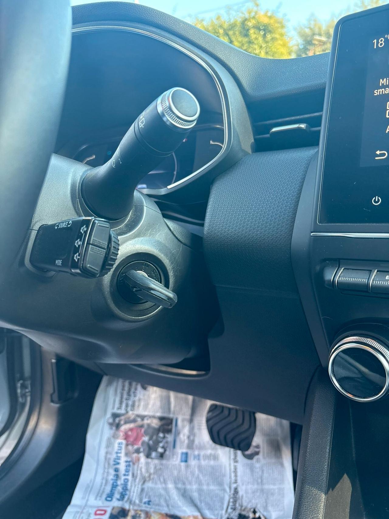 Renault Clio Full Hybrid E-Tech 140 CV 5 porte Zen