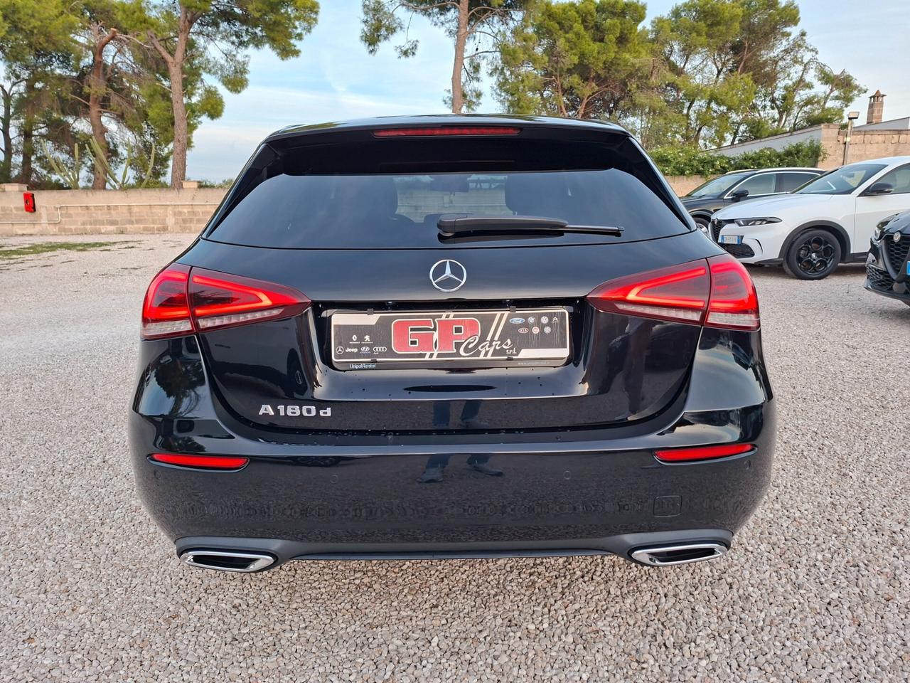 Mercedes A 180 d 2.0 116cv *LED-CRUISE-RADAR*