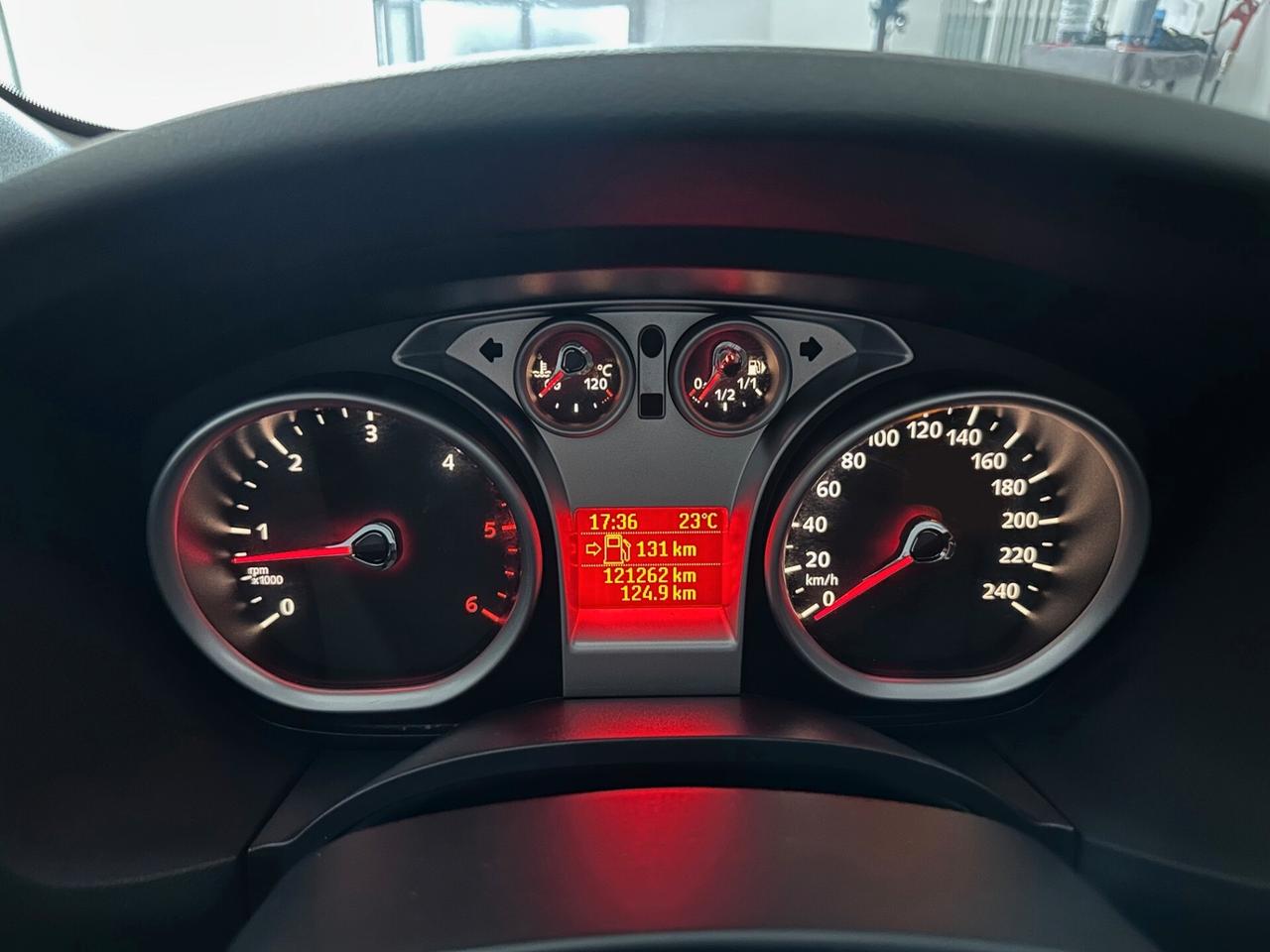 Ford Focus 1.6 TDCi (90CV) SW Ikon