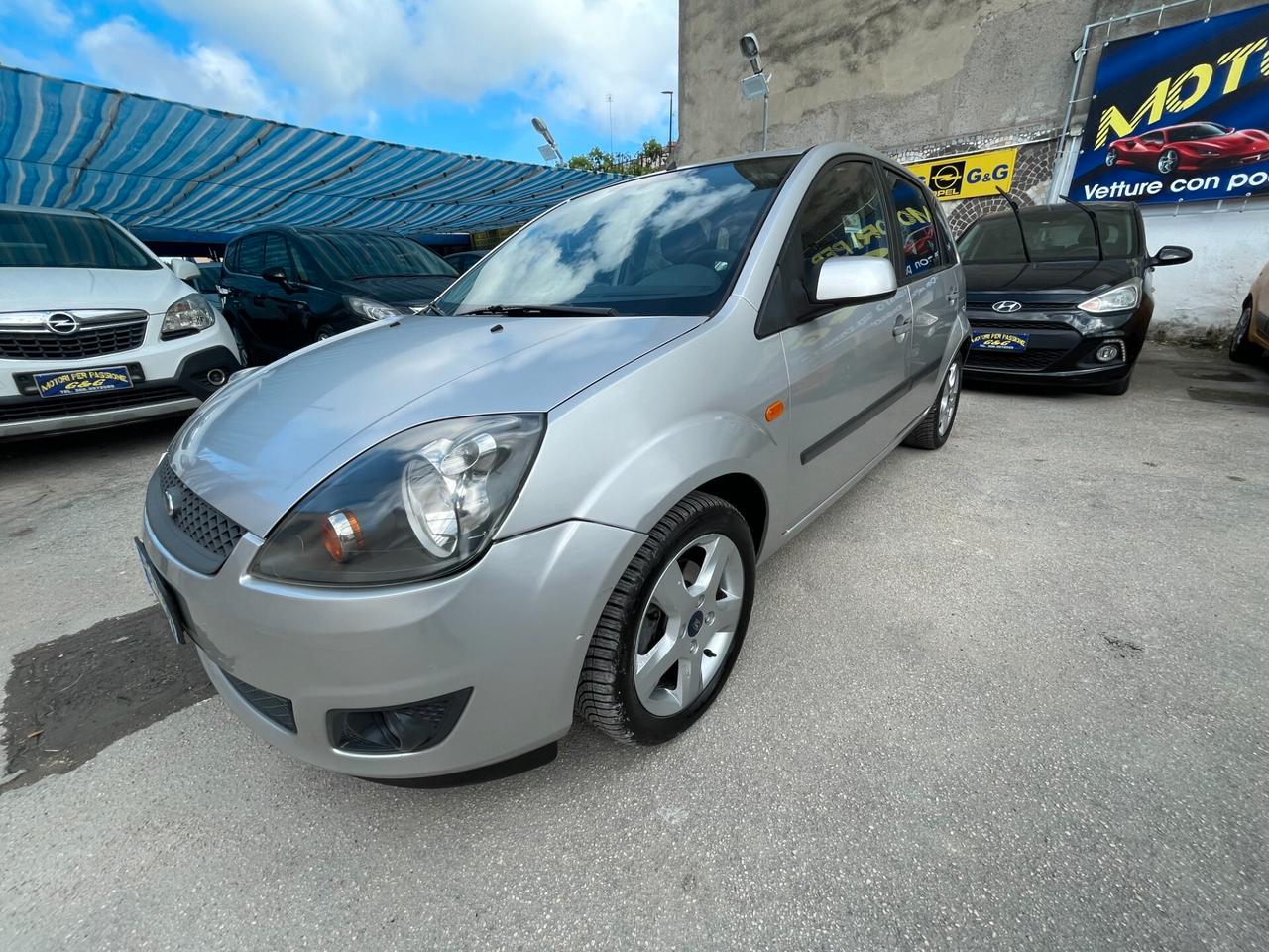 Ford Fiesta 1.4 TDCi 5p. Ghia