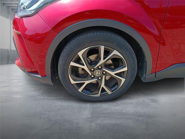 TOYOTA C-HR (2016-2023) 1.8 Hybrid E-CVT Trend
