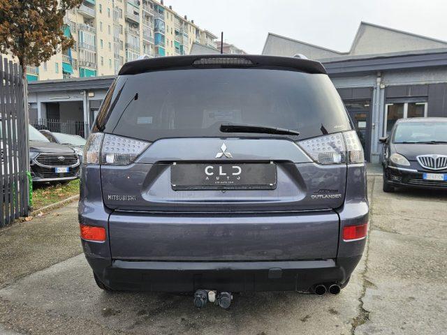 MITSUBISHI Outlander 2.0 DI-D Instyle 7 p.ti DPF