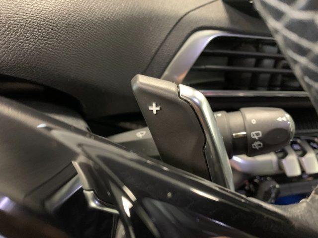 PEUGEOT 3008 EAT8 Allure Pack Automatico 1.5 BlueHDi