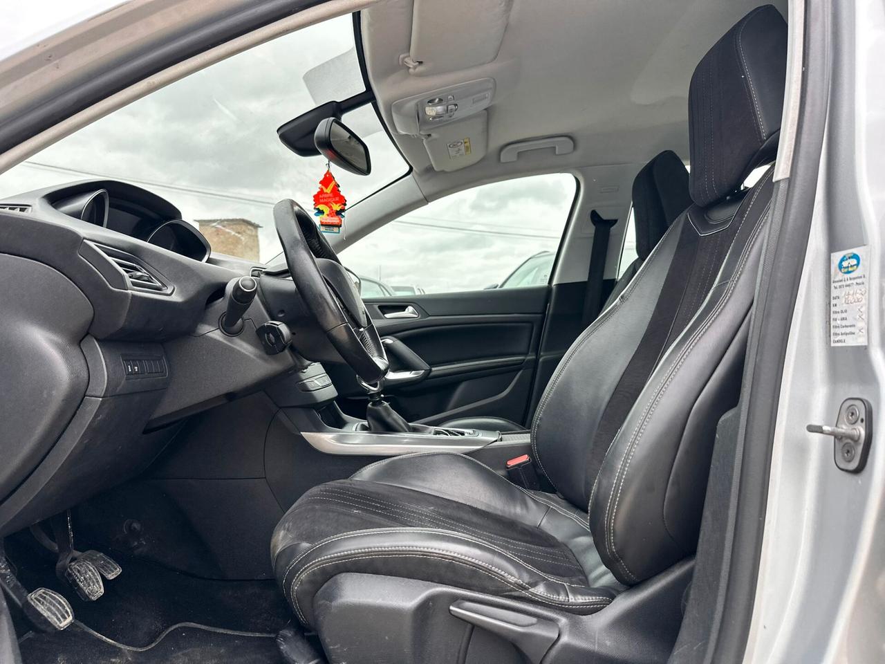 Peugeot 308 1.6 e-HDi 115 CV Stop&Start Active