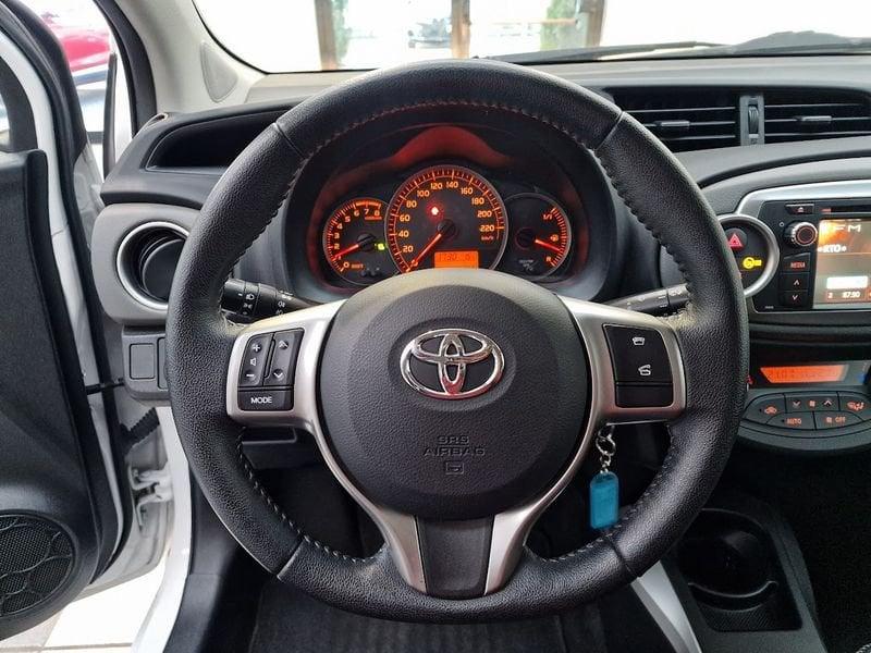 Toyota Yaris Yaris 1.0 5 porte Lounge