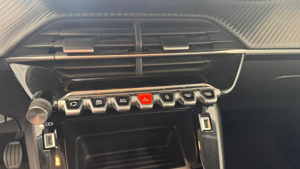 Peugeot 208 1.2 Puretech ALLURE 100 Cv.