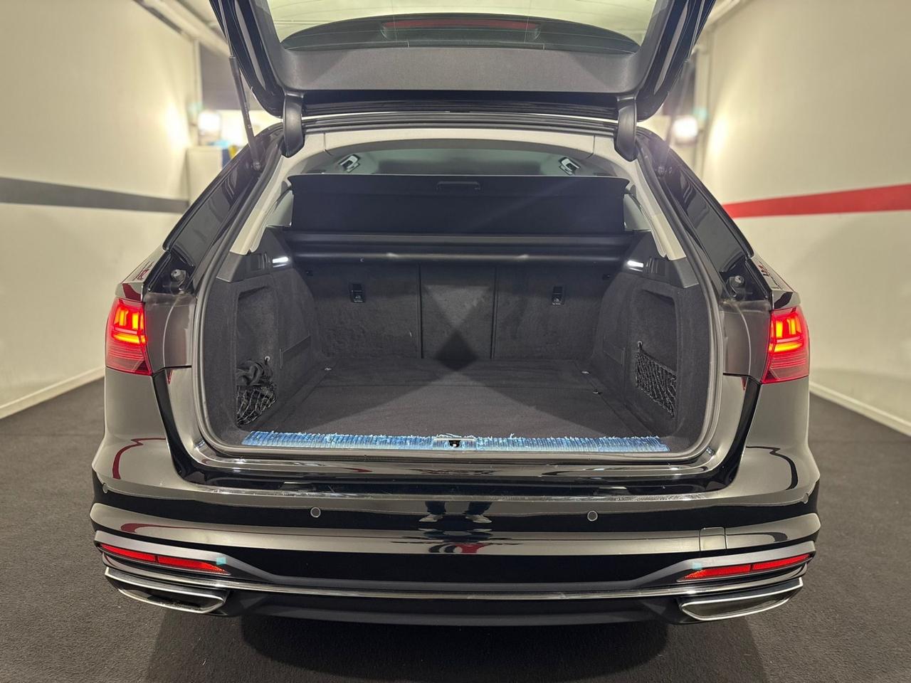 Audi A4 Avant 40 TDI S tronic line edition