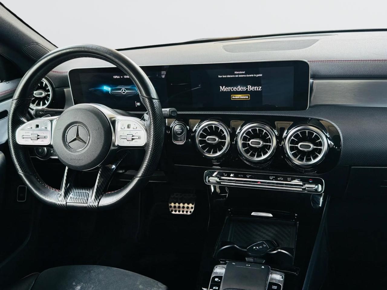 Mercedes-benz CLA 220 4MATIC 190 CV*MODELLO PREMIUM*SCARICHI SPORTIVI*APERTI*
