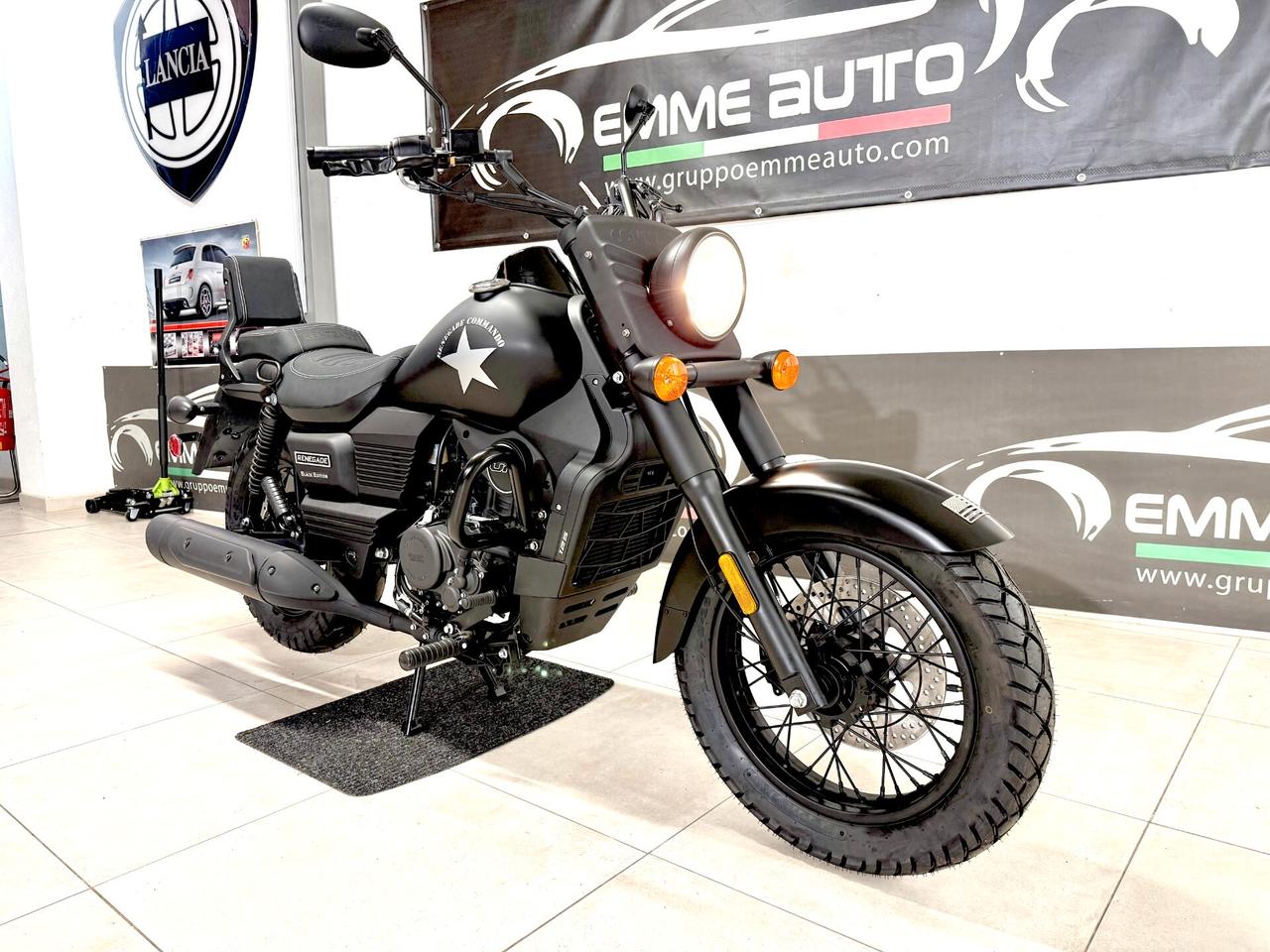 UM RENEGADE COMMANDO 125 - TASSO ZERO