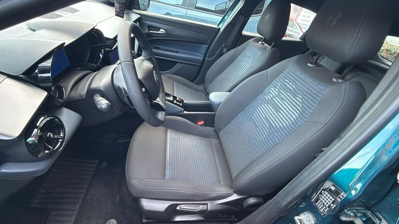 Alfa Romeo Junior 1.2 145 CV Hybrid eDCT6