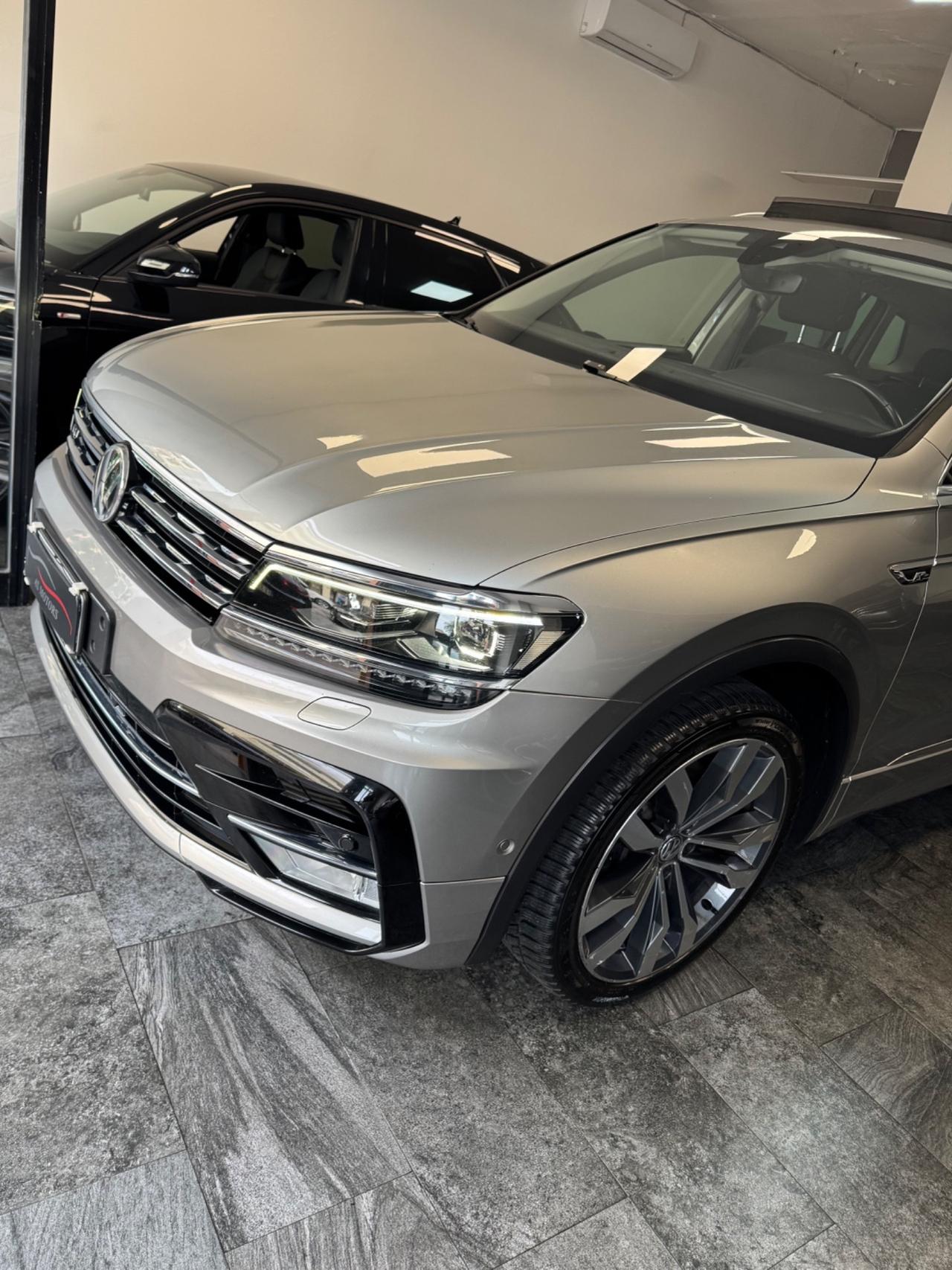 VW TIGUAN 2.0 240 CV 4MOTION R-LINE TETTO